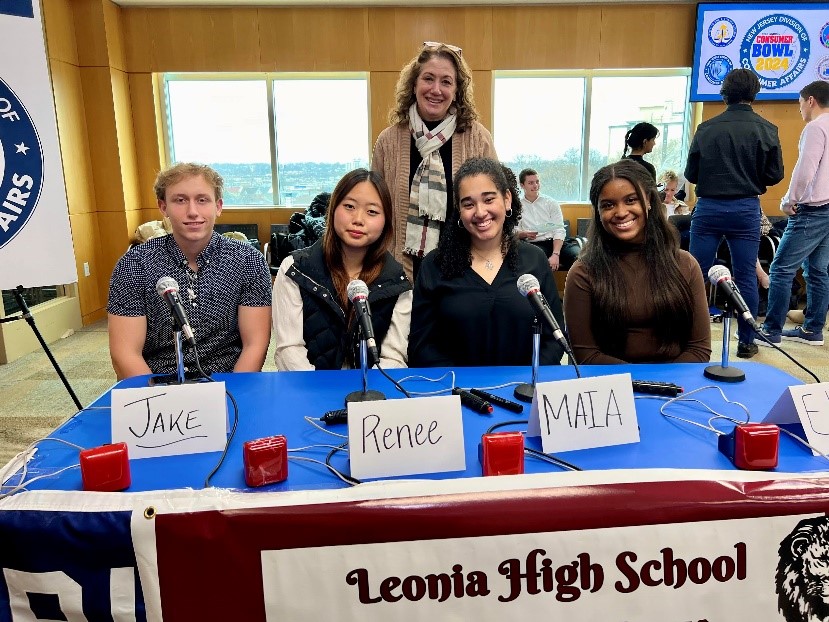 the leonia high school team at the 2024 new jersey high school consumer bowl